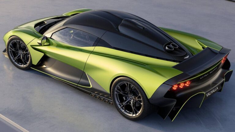 Aston Martin Valhalla Spider